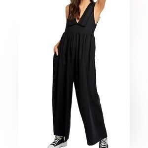 FREE PEOPLE Women’s Black V-Neck Big Love Wide Leg Linen Blend Jumpsuit- Size XS